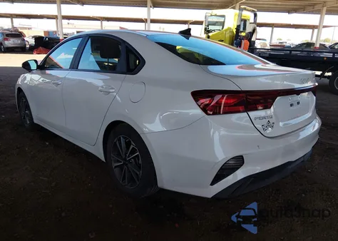 2022 Kia Forte Lxs из США, поврежденный, VIN 3KPF24AD1NE482019